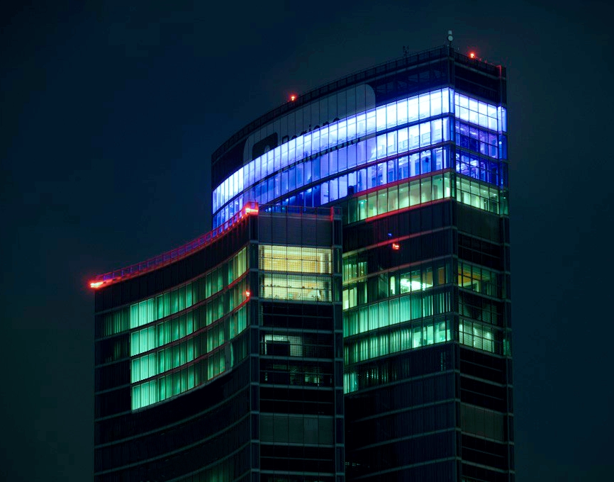 LOMBARDIA   PALAZZO LOMBARDIA